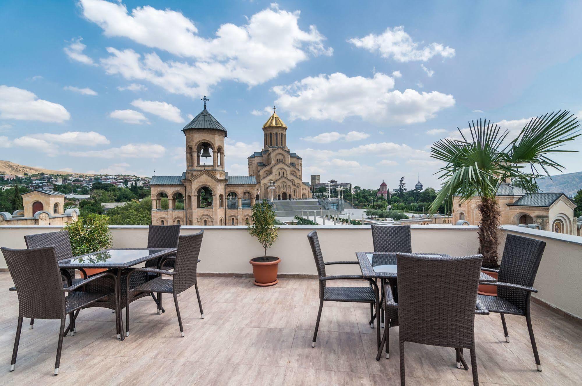 Liva Hotel Tbilisi Exterior foto