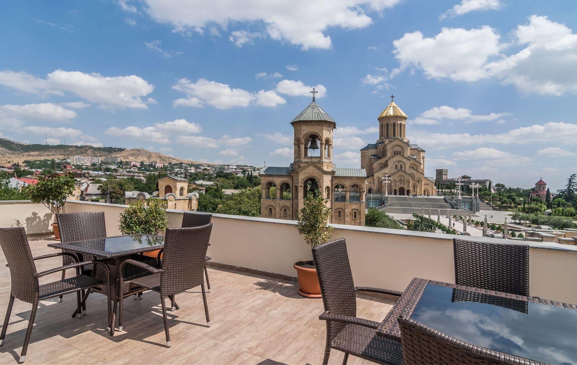 Liva Hotel Tbilisi Exterior foto